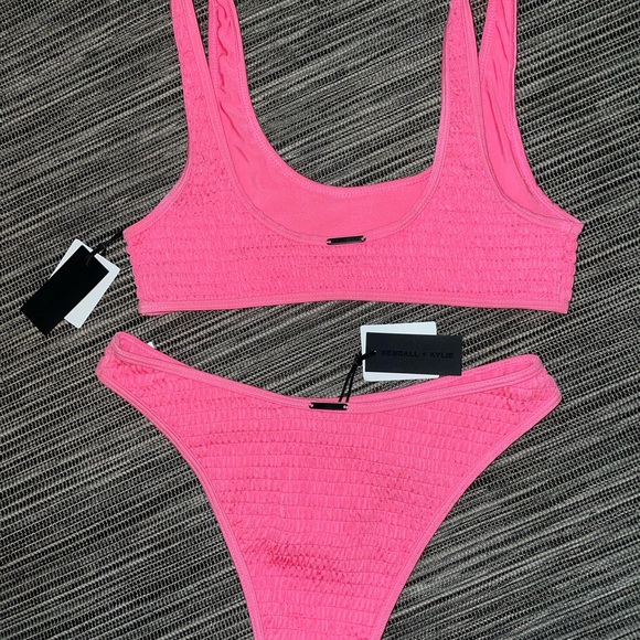 Kendall and Kylie 2 Piece Bikini - Picture 5 of 5